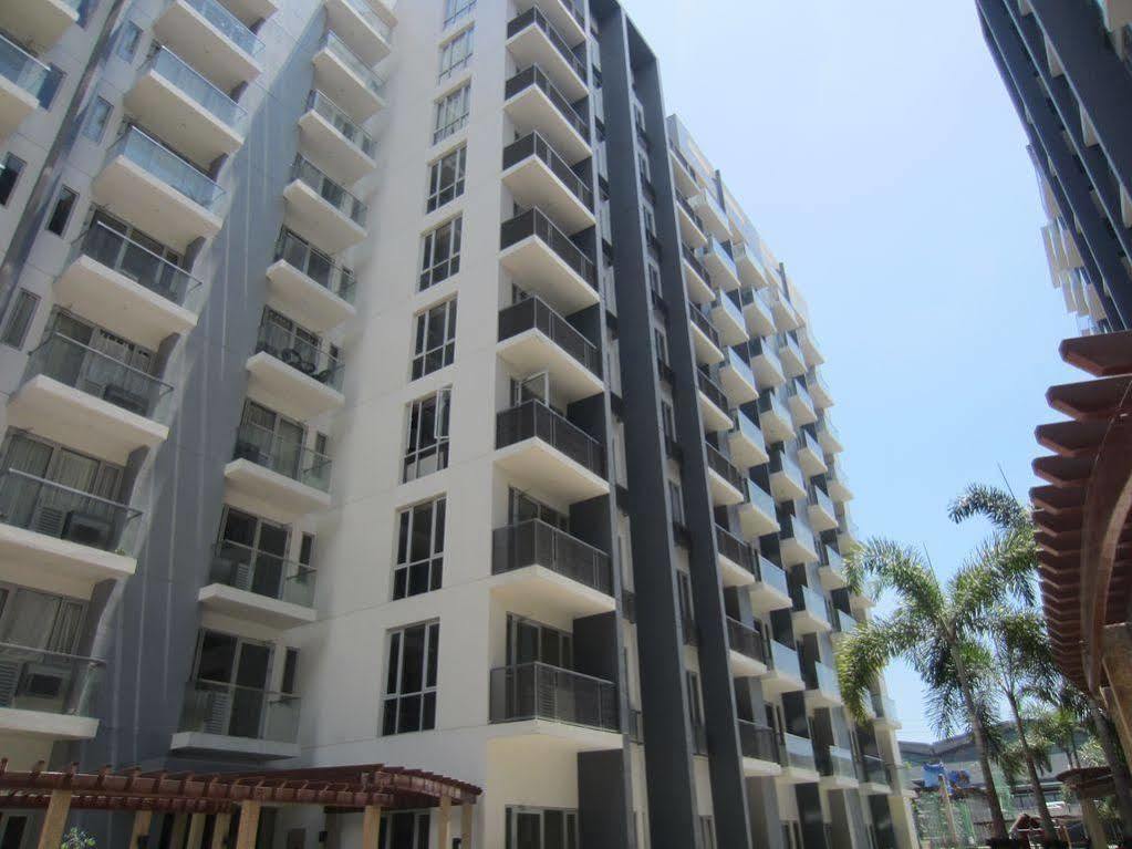 Palm Tree - Genlex Condominium Маніла Екстер'єр фото